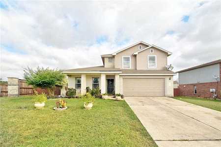 201 Mccarthur DR Leander, TX 78641
