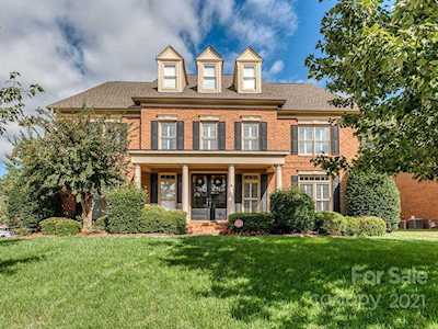 14330 Lissadell Circle Charlotte, NC 28277