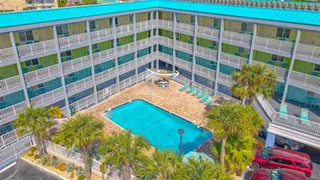 445 S Gulfview Blvd #123 Clearwater, FL 33767