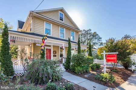 4201 Gallatin St Hyattsville, MD 20781