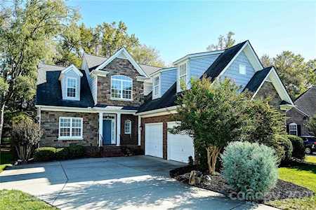 4233 Lois Ln Indian Land, SC 29707