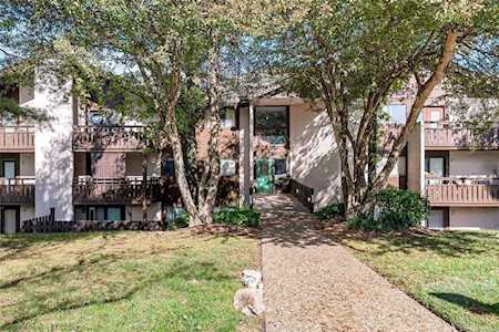 1400 Heritage St Charles, MO 63303