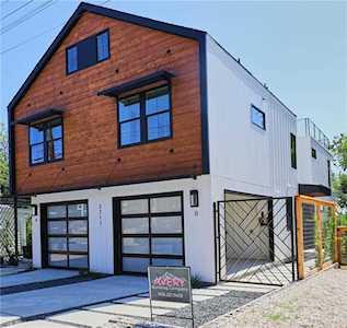 2711 Crest Ave #B Austin, TX 78702