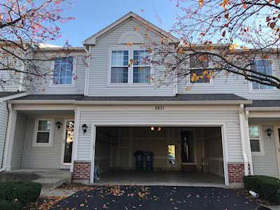 2871 Peachtree Circle Aurora, IL 60502