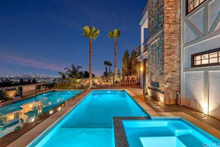 2519 Chislehurst Place Los Feliz, CA 90027