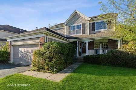 974 Knowles Rd Gurnee, IL 60031