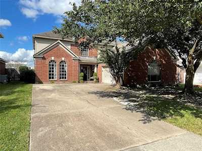 6919 Oak Walk Dr Humble, TX 77346