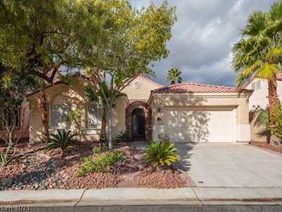 1605 Mountain Breeze Ct Las Vegas, NV 89128