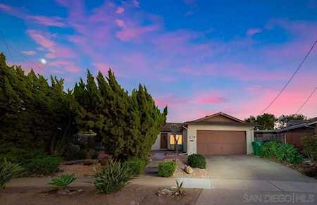 6817 Florey St San Diego, CA 92122