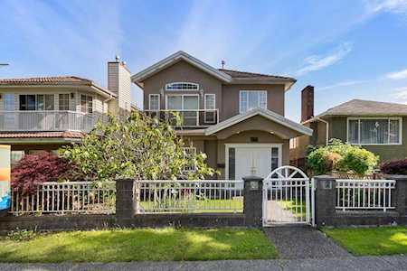 4478 Union Street Burnaby, BC V5C 2X8