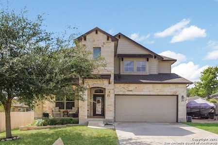 2074 Castleberry Ridge New Braunfels, TX 78130