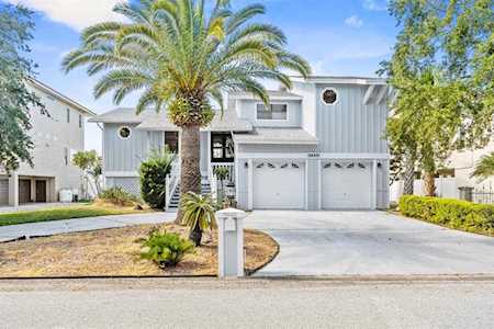 5649 Westshore Dr New Port Richey, FL 34652