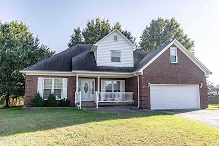 5911 Full Moon Ct Louisville, KY 40216