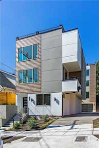 3953 1st Ave NE #A Seattle, WA 98105
