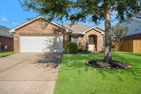 1223 Dunston Falls Dr Spring, TX 77379