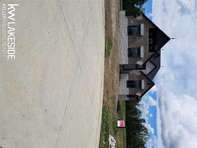 56395 Varenna Ct Macomb, MI 48042