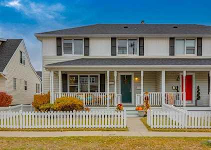 2256 Mons Ave SW Calgary, AB T2T 5L1