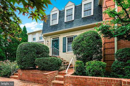 4912 Western Ave #2-D Bethesda, MD 20816