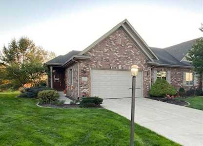 10182 Florida Lane Crown Point, IN 46307