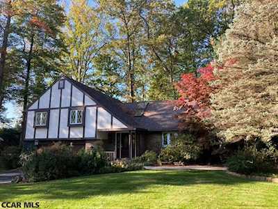 538 Brittany Drive State College, PA 16803