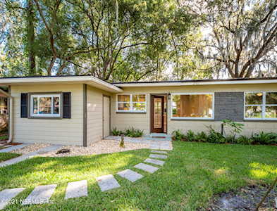 2701 Springmont St Jacksonville, FL 32207
