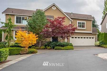 9921 NE 138th Place #4 Kirkland, WA 98034