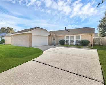 20027 Lions Gate Dr Humble, TX 77338