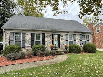 3409 Eastside Dr Louisville, KY 40220
