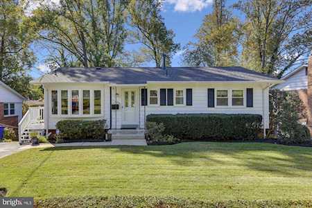 11306 Mapleview Silver Spring, MD 20902