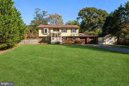 7967 Frances Ln Pasadena, MD 21122