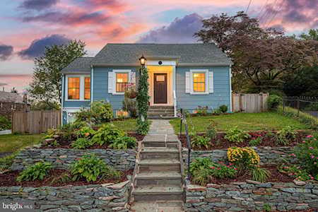9 Leighton Place Silver Spring, MD 20901