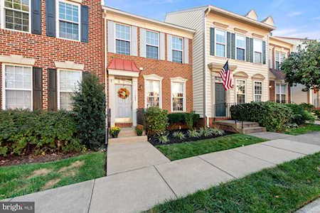 11483 Heritage Commons Way Reston, VA 20194