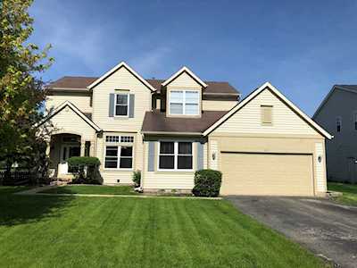 801 Village Rd Crystal Lake, IL 60014