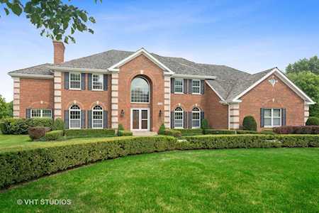 4461 Kettering Dr Long Grove, IL 60047