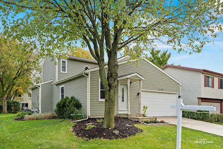 24w795 Malibu Ct Naperville, IL 60540