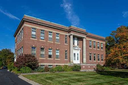 280 Village Street #E1 Medway, MA 02053