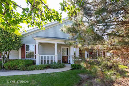 2722 Kendall Crossing Johnsburg, IL 60051