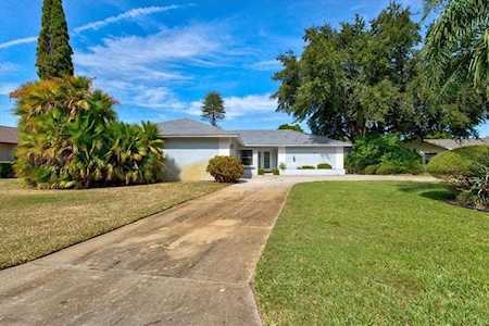6802 18th Ave W Bradenton, FL 34209