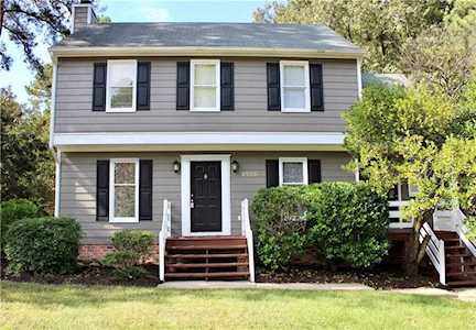 4926 Green Run Dr Henrico, VA 23228