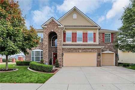16108 Howden Dr Westfield, IN 46074