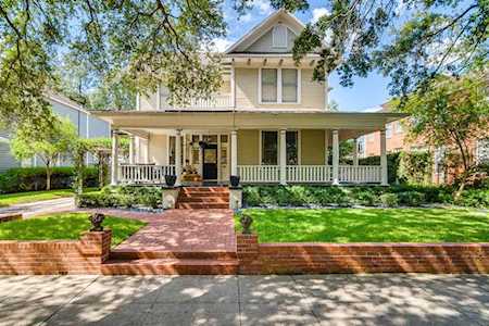 833 S Dakota Ave Tampa, FL 33606