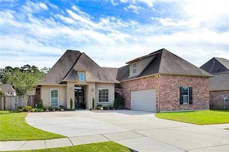 39652 Tickfaw Dr Ponchatoula, LA 70454