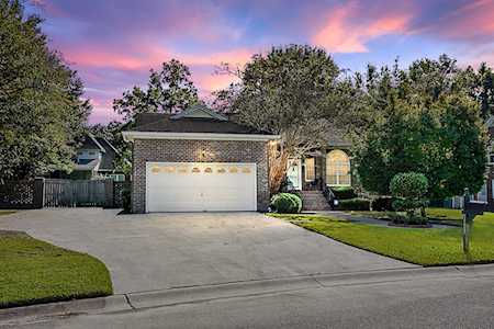 5513 Lachapelle Bend North Charleston, SC 29418