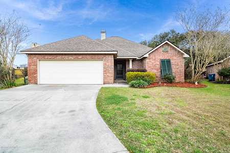 100 Caravan Drive Lafayette, LA 70506