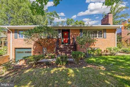 404 Macarthur Ave Vienna, VA 22180