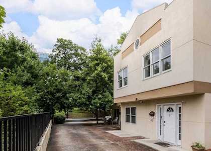 75 E NE E Wesley Road Atlanta, GA 30305