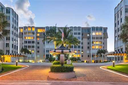 2000 S Ocean Blvd #Y3 Delray Beach, FL 33483