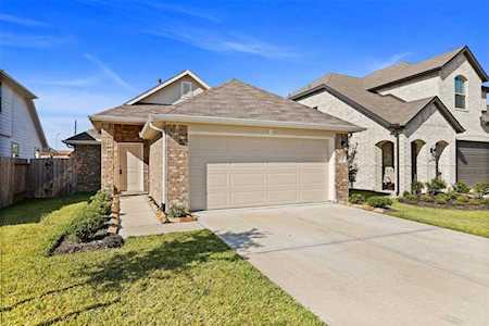 5046 Mint Orchard Dr Houston, TX 77066