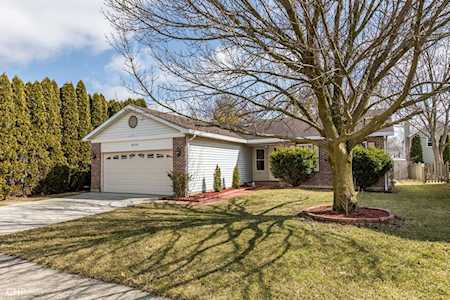 5S725 Hummingbird Ln Naperville, IL 60540