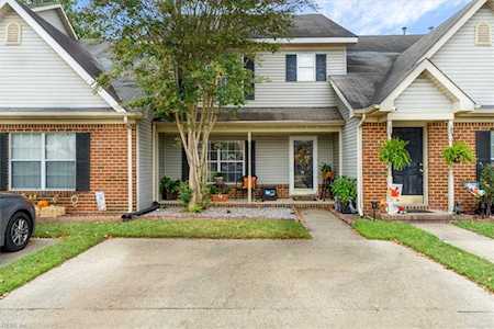 738 Sendero Ct Chesapeake, VA 23322